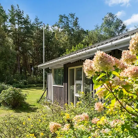 Fritzy - 1-5km From The Sea By Interhome